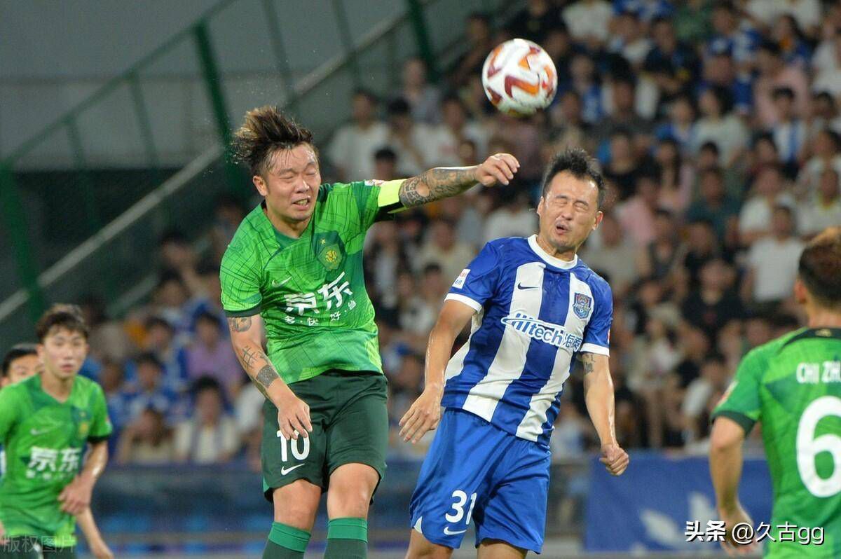 下半场补时3分钟，拜仁3-0斯图加特。